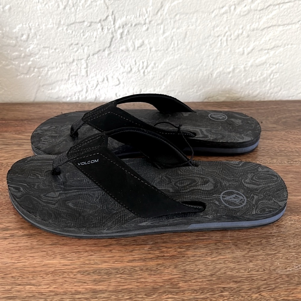 NWOT Volcom Victor Sandal - Picture 7 of 14